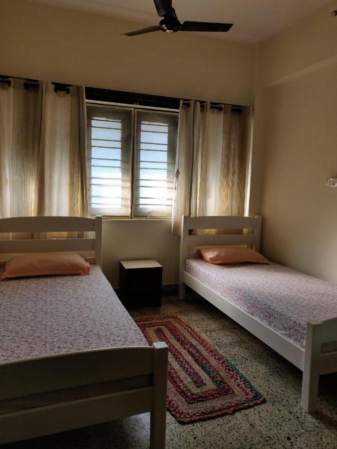 Appartement Raahgir à Nashik Extérieur photo