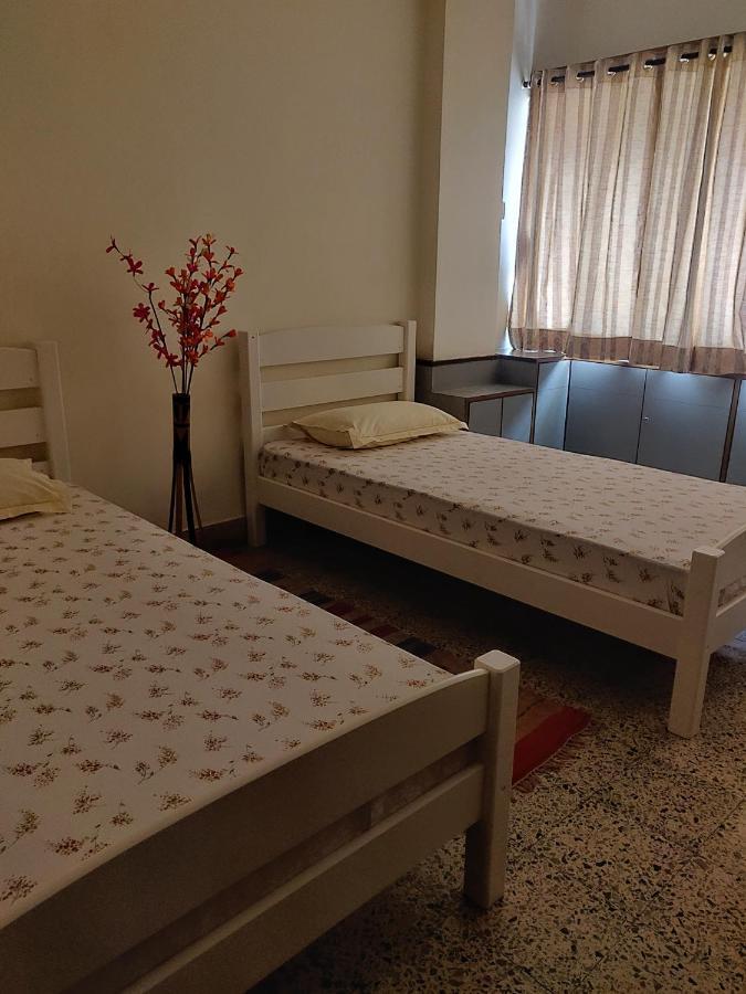 Appartement Raahgir à Nashik Extérieur photo