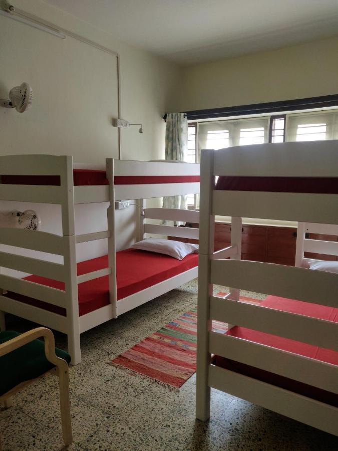 Appartement Raahgir à Nashik Extérieur photo