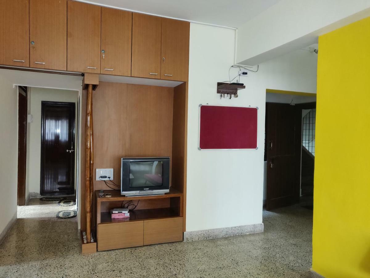Appartement Raahgir à Nashik Extérieur photo