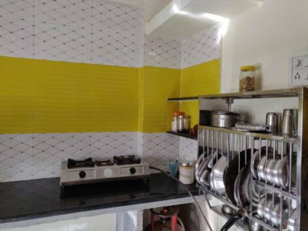 Appartement Raahgir à Nashik Extérieur photo
