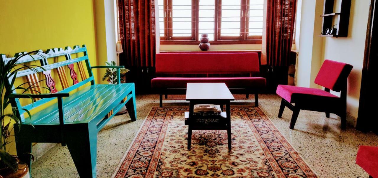 Appartement Raahgir à Nashik Extérieur photo